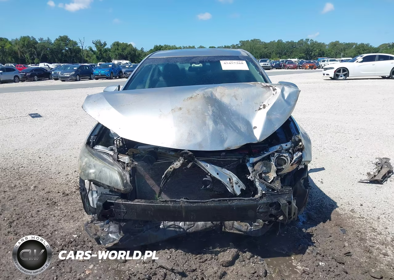 2015 Toyota Camry Se VIN:4T1BF1FK4FU092216 - 12