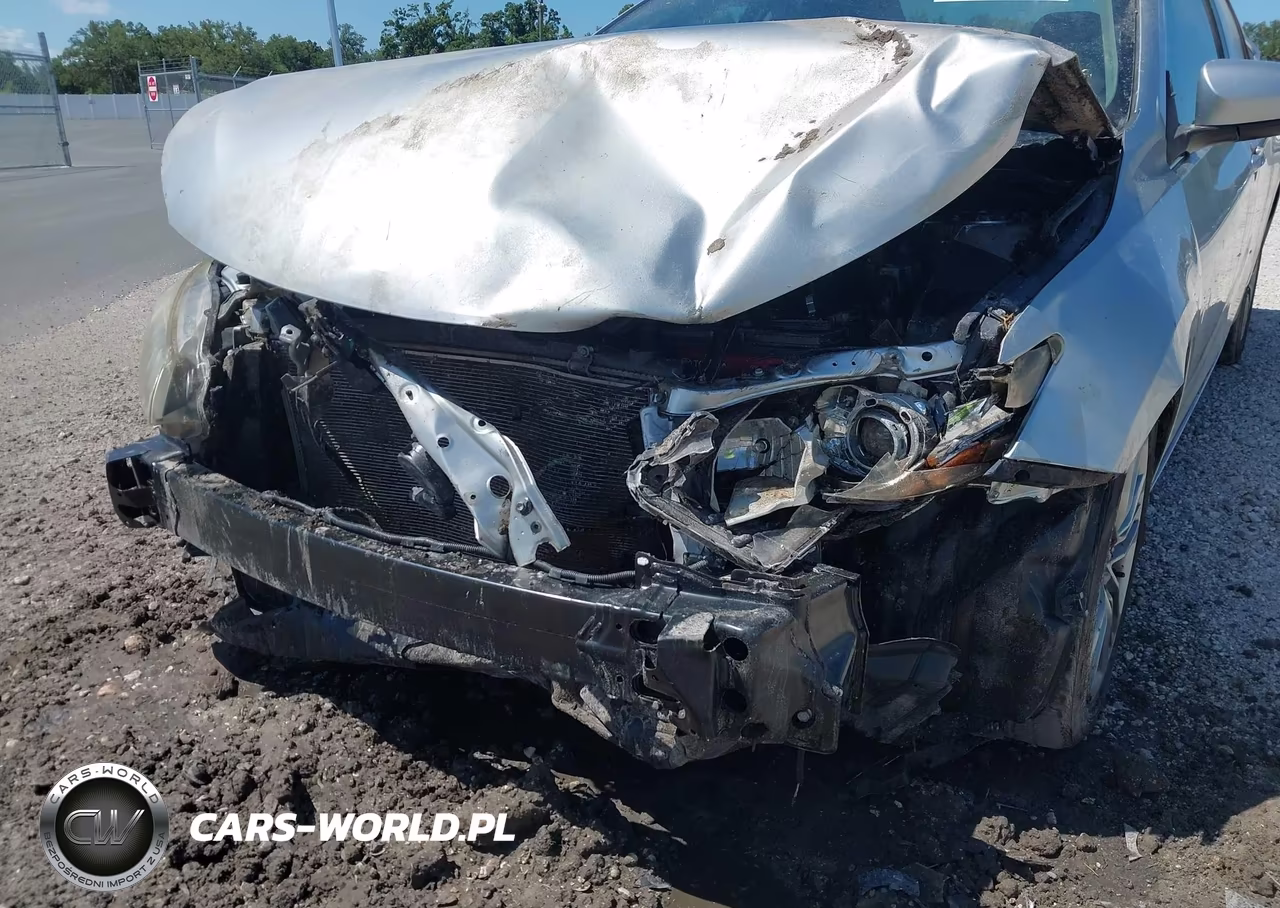 2015 Toyota Camry Se VIN:4T1BF1FK4FU092216 - 6