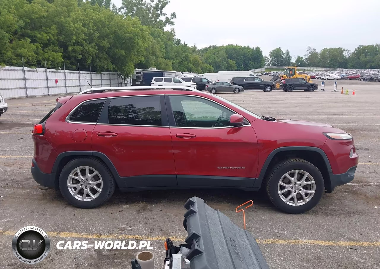 2014 Jeep Cherokee Latitude VIN:1C4PJMCS0EW281379 - 13