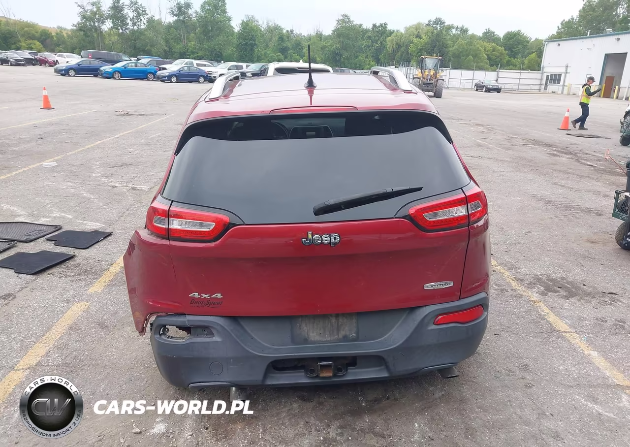 2014 Jeep Cherokee Latitude VIN:1C4PJMCS0EW281379 - 16