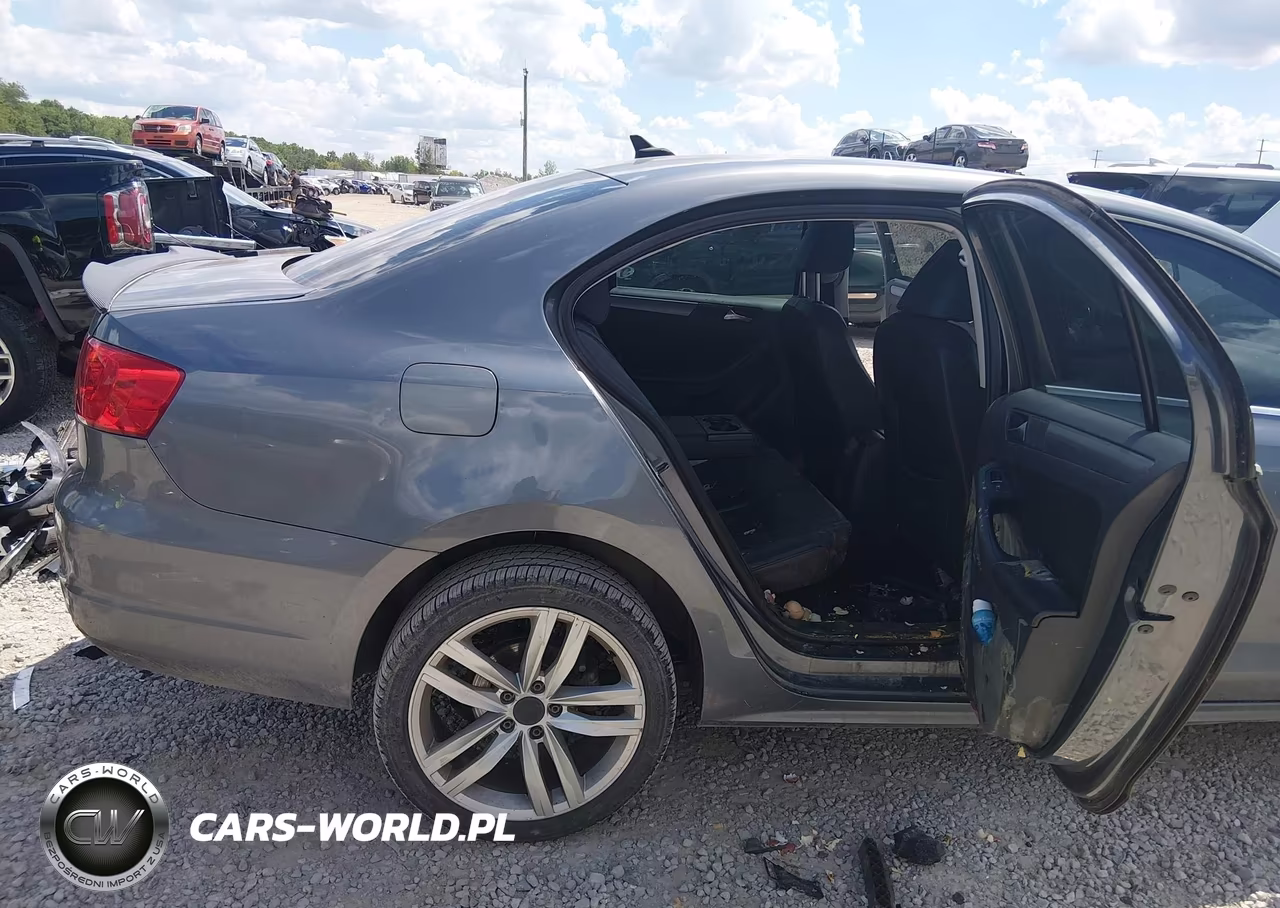2013 Volkswagen Jetta 2.0L Tdi VIN:3VW3L7AJ2DM363551 - 8