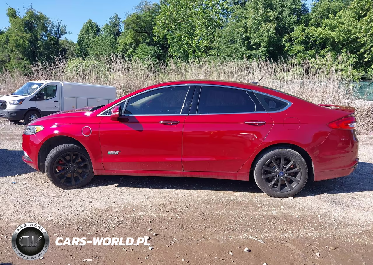2017 Ford Fusion Energi Platinum-Titanium VIN:3FA6P0SU2HR137190 - 14
