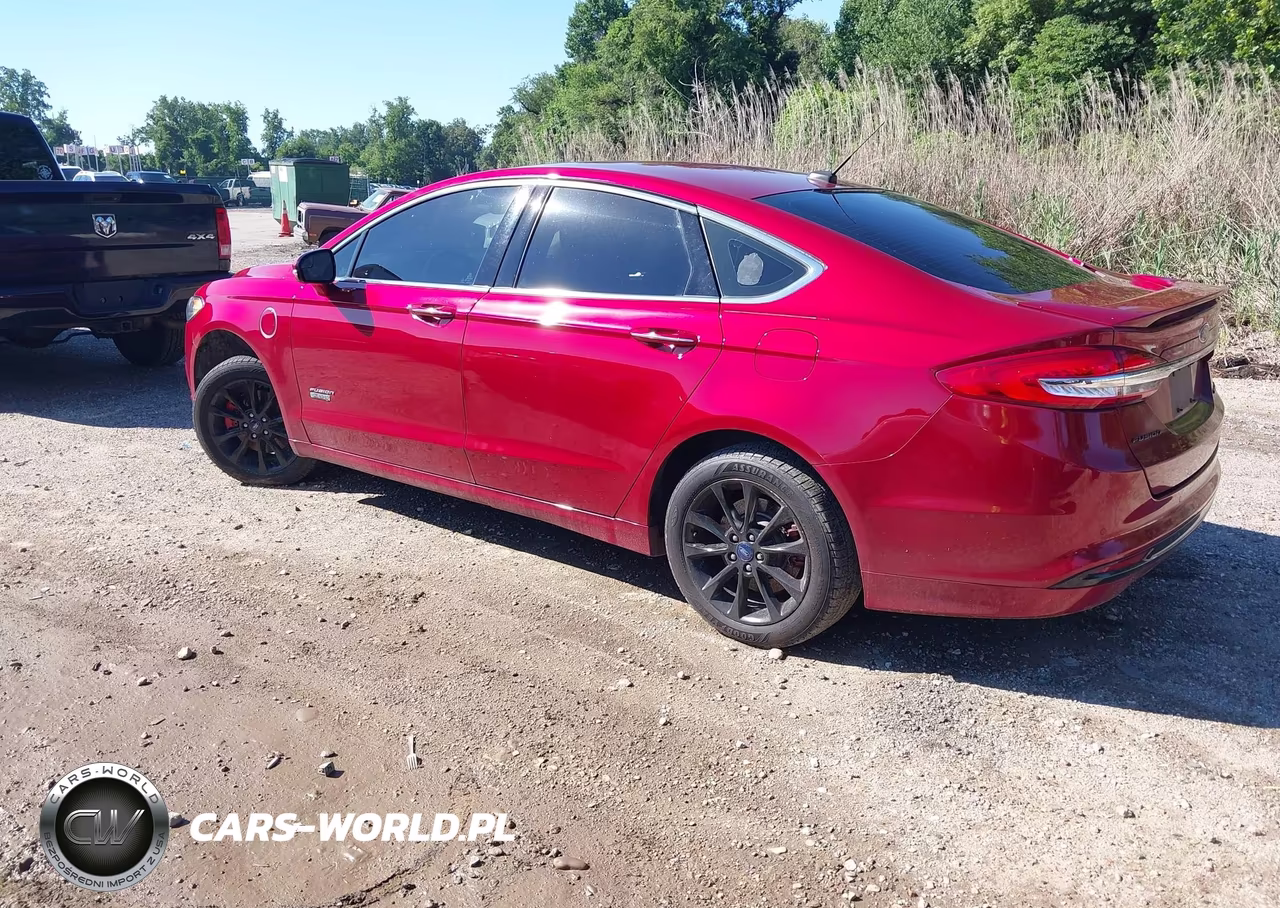 2017 Ford Fusion Energi Platinum-Titanium VIN:3FA6P0SU2HR137190 - 3