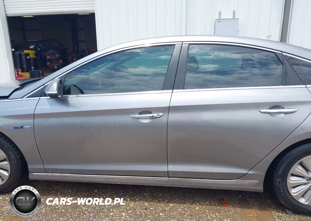 2017 Hyundai Sonata Hybrid Se VIN:KMHE24L13HA059458 - 14