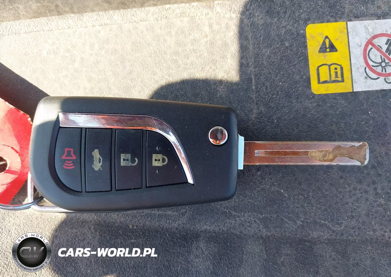 2020 Toyota Corolla Le VIN:5YFEPRAE3LP063572 - 11