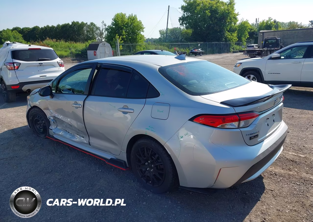 2020 Toyota Corolla Le VIN:5YFEPRAE3LP063572 - 3