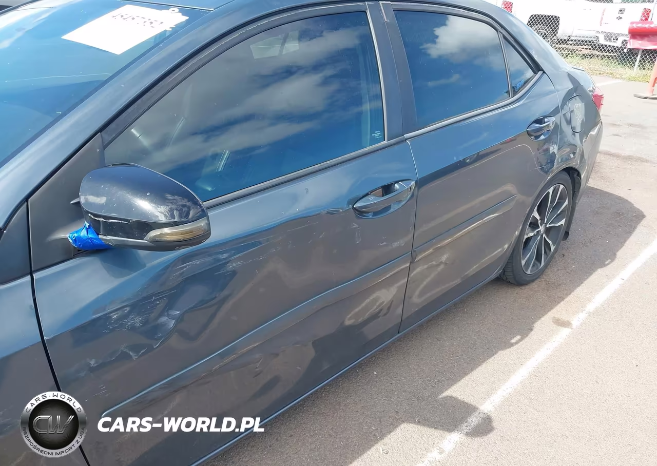 2017 Toyota Corolla Se VIN:5YFBURHE4HP583806 - 17