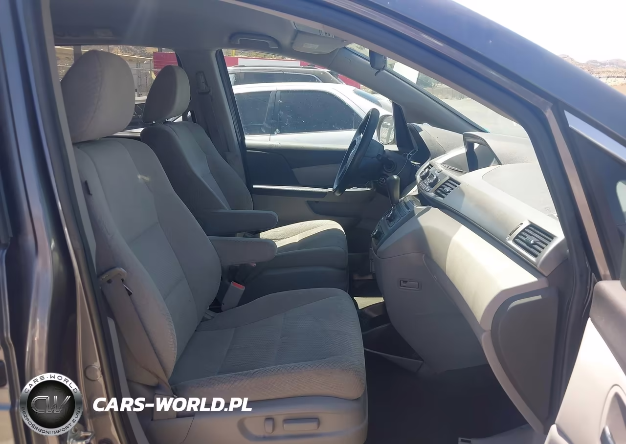 2016 Honda Odyssey Lx VIN:5FNRL5H29GB068245 - 5