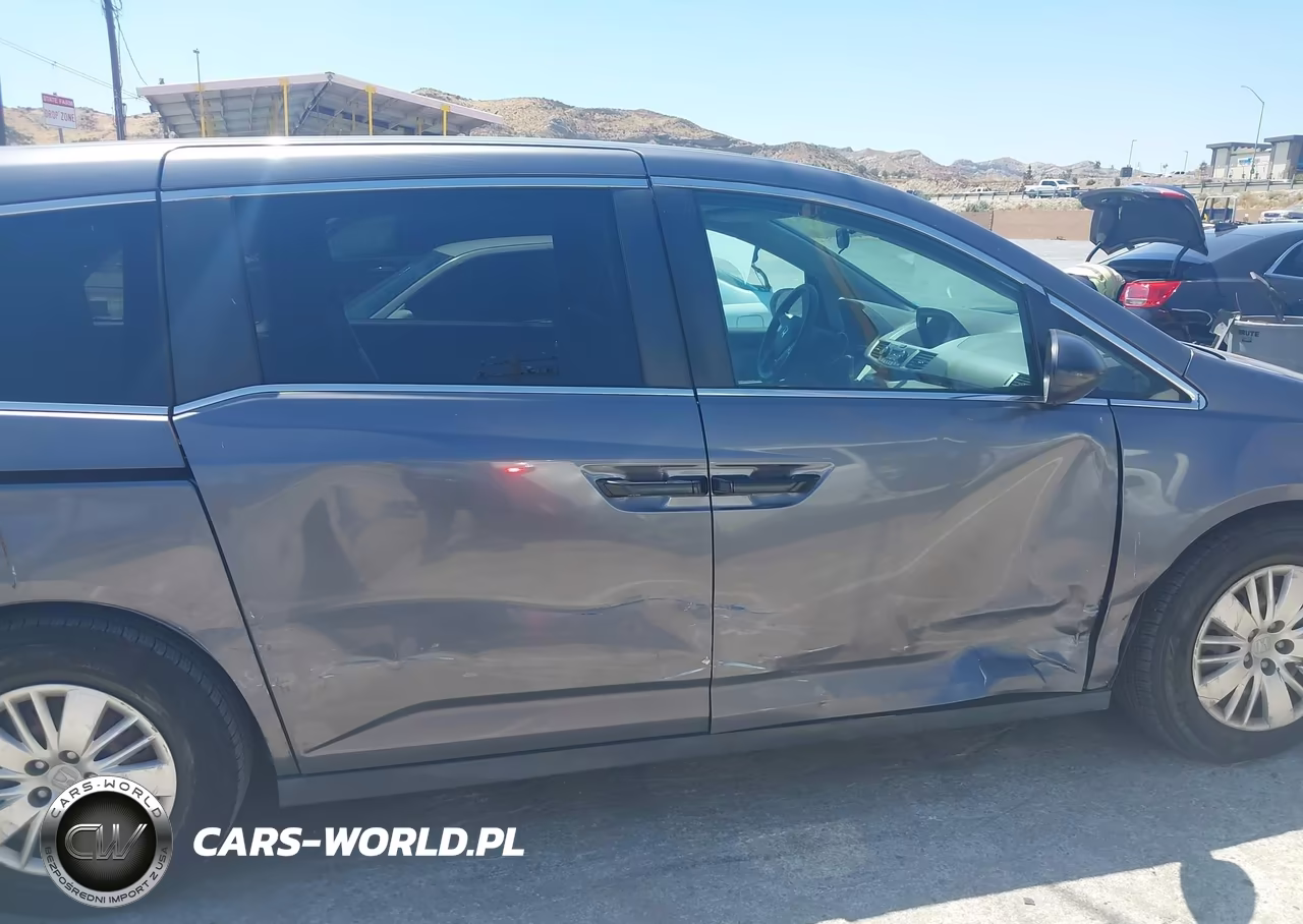 2016 Honda Odyssey Lx VIN:5FNRL5H29GB068245 - 6