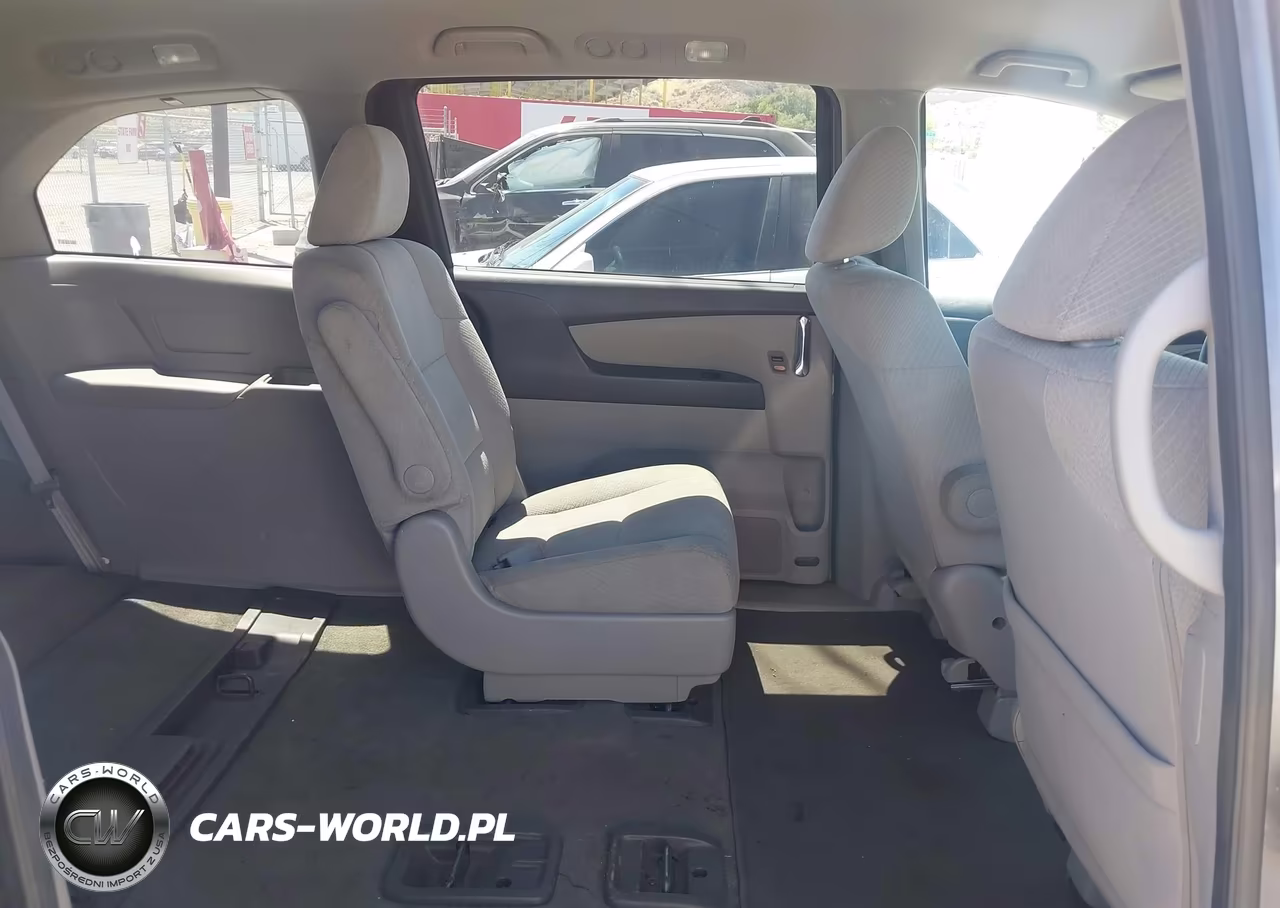 2016 Honda Odyssey Lx VIN:5FNRL5H29GB068245 - 8