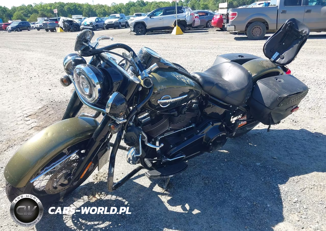 2018 Harley-Davidson Flhc Heritage Classic VIN:1HD1YAJ17JC014261 - 2