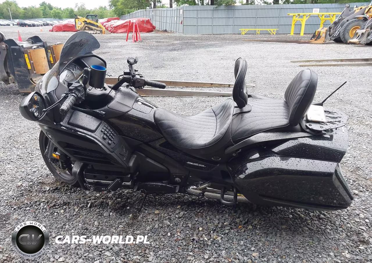 2013 Honda Gl1800 B VIN:JH2SC684XDK001703 - 13