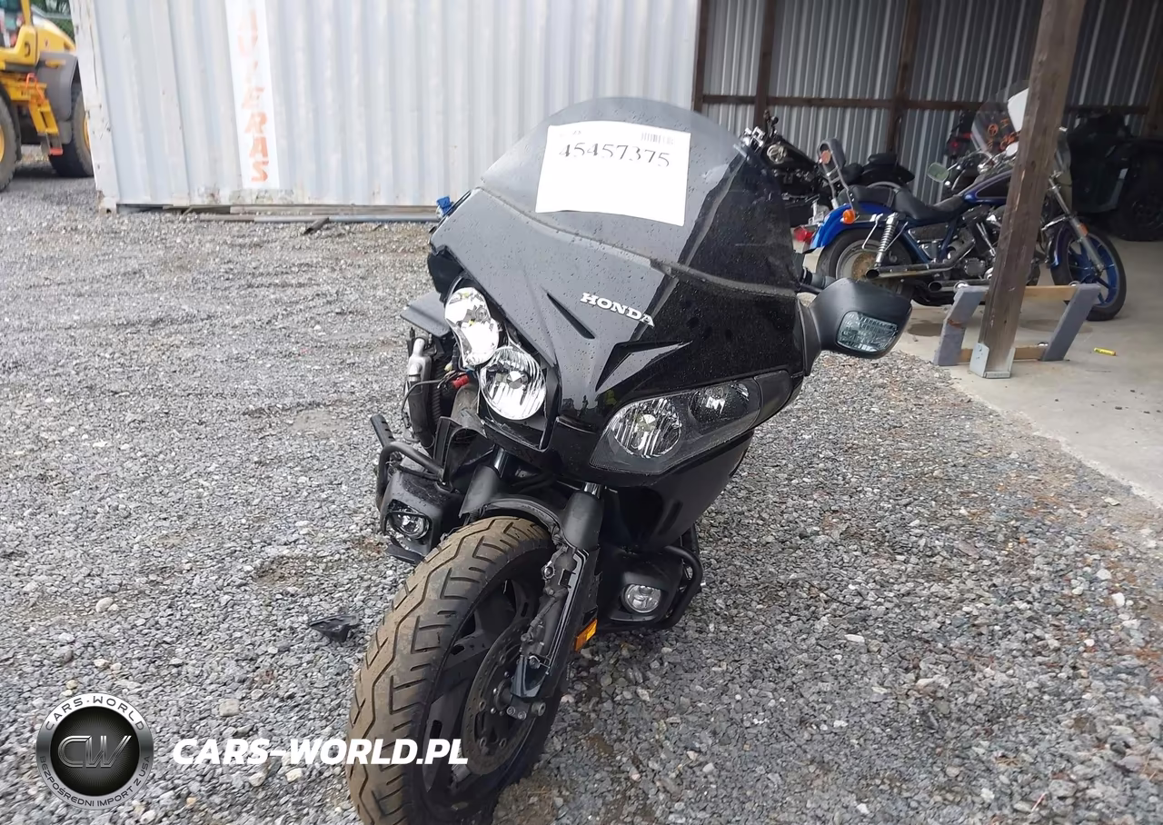 2013 Honda Gl1800 B VIN:JH2SC684XDK001703 - 5