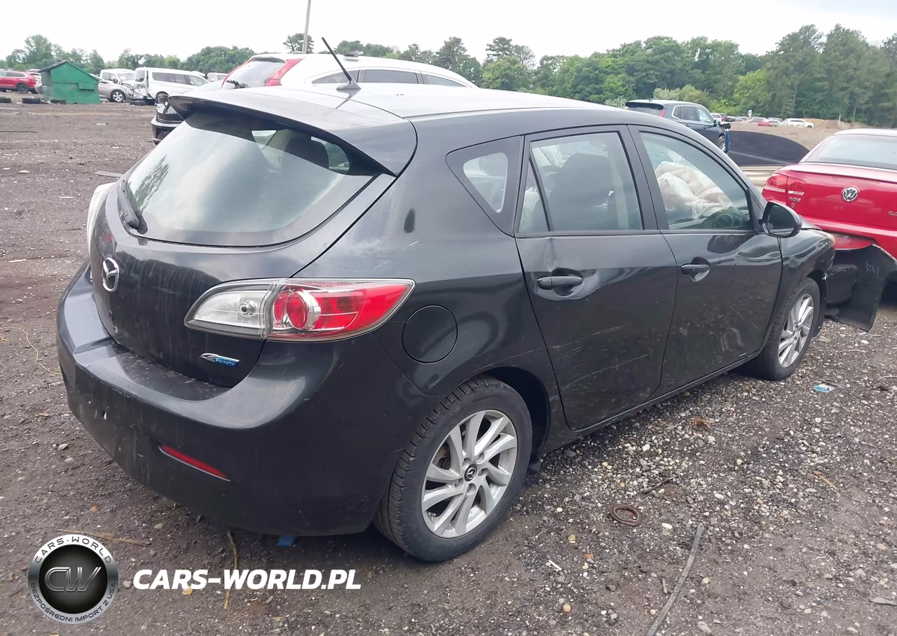 2013 Mazda Mazda3 I Touring VIN:JM1BL1L87D1713856 - 4