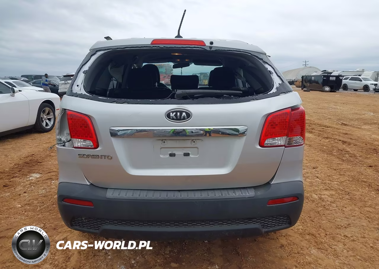 2011 Kia Sorento Lx VIN:5XYKT3A10BG145027 - 17