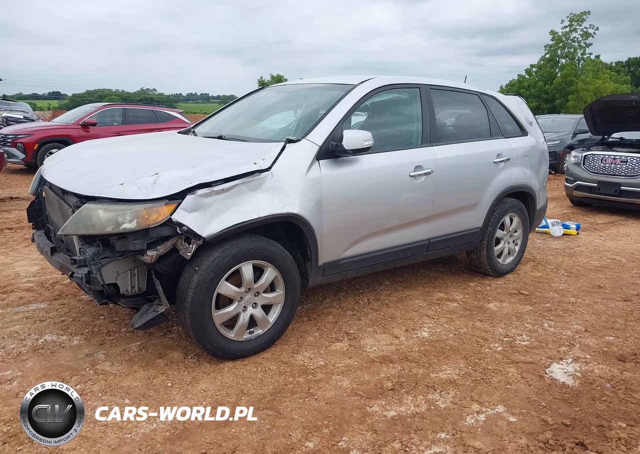 2011 Kia Sorento Lx VIN:5XYKT3A10BG145027 - 2