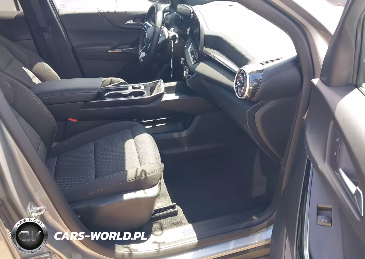 2026 Chevrolet Equinox Fwd Lt VIN:3GNAXHEG1TL279185 - 5