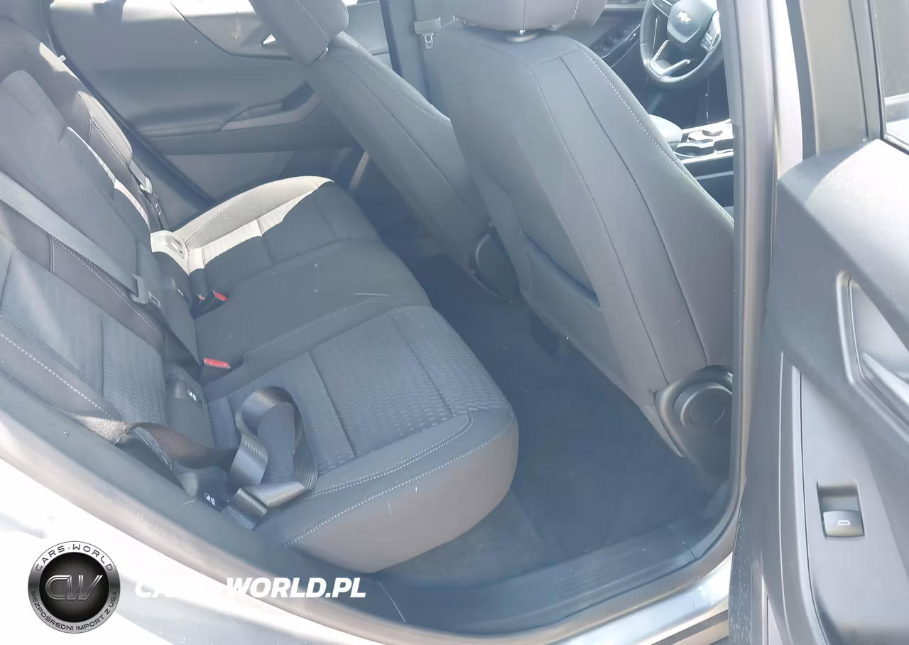 2026 Chevrolet Equinox Fwd Lt VIN:3GNAXHEG1TL279185 - 8
