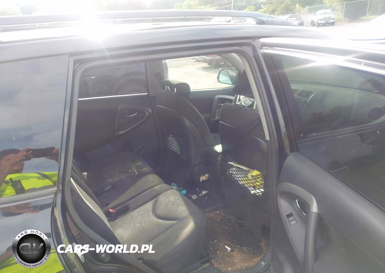 2011 Toyota Rav4 Sport V6 VIN:JTMRK4DV3B5098946 - 8