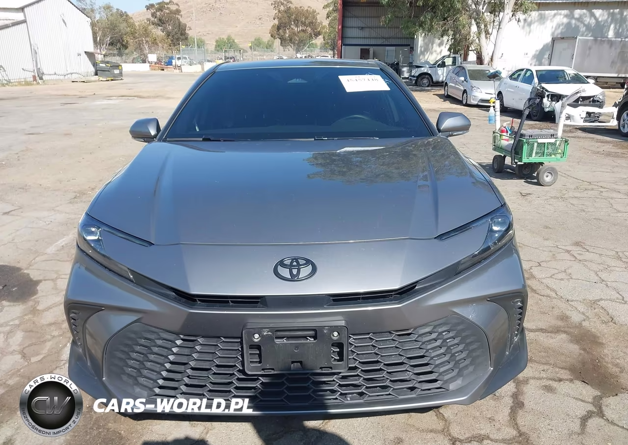 2025 Toyota Camry Se VIN:4T1DAACK8SU543007 - 12