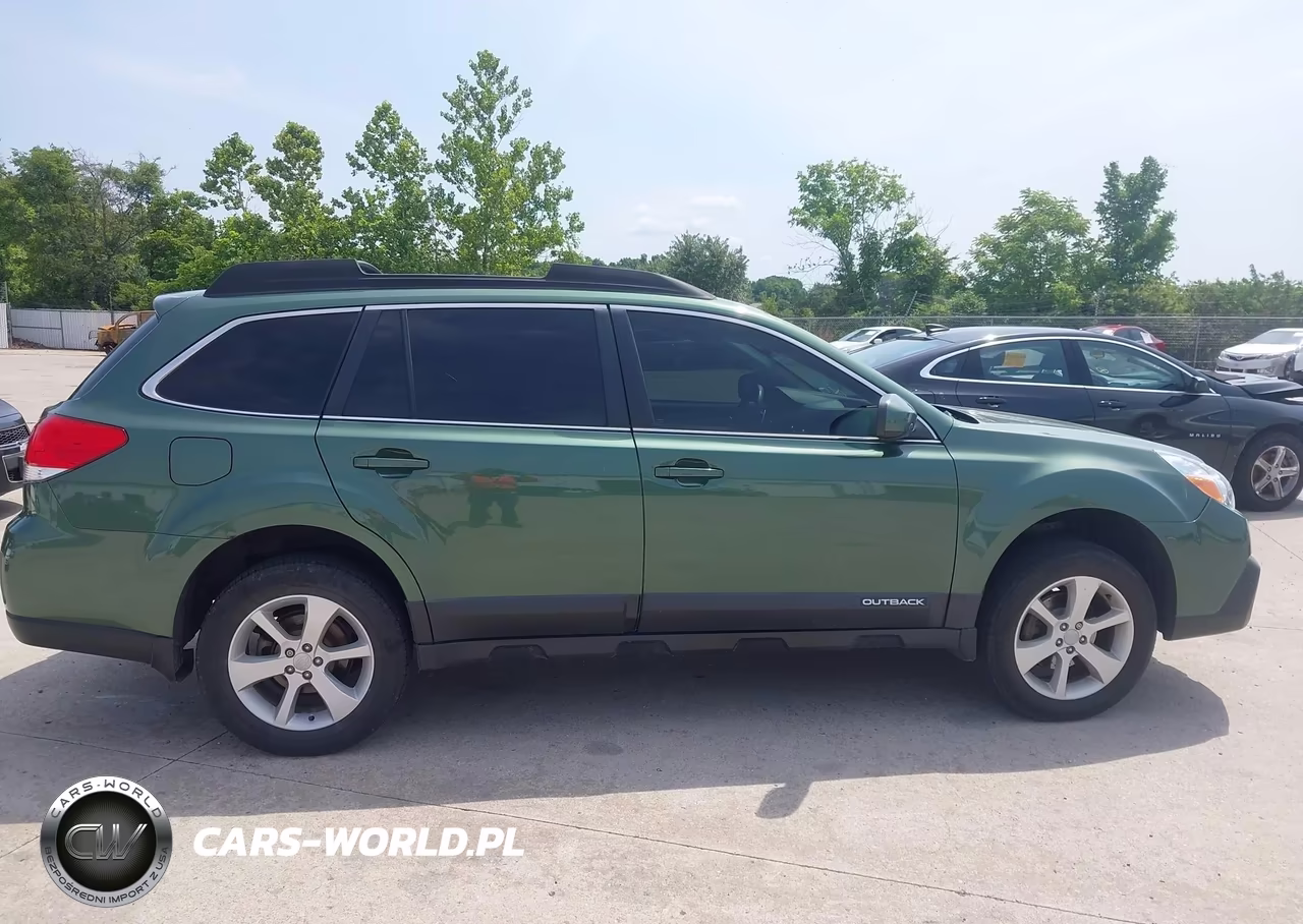 2014 Subaru Outback 2.5I Premium VIN:4S4BRCCC7E3267188 - 13
