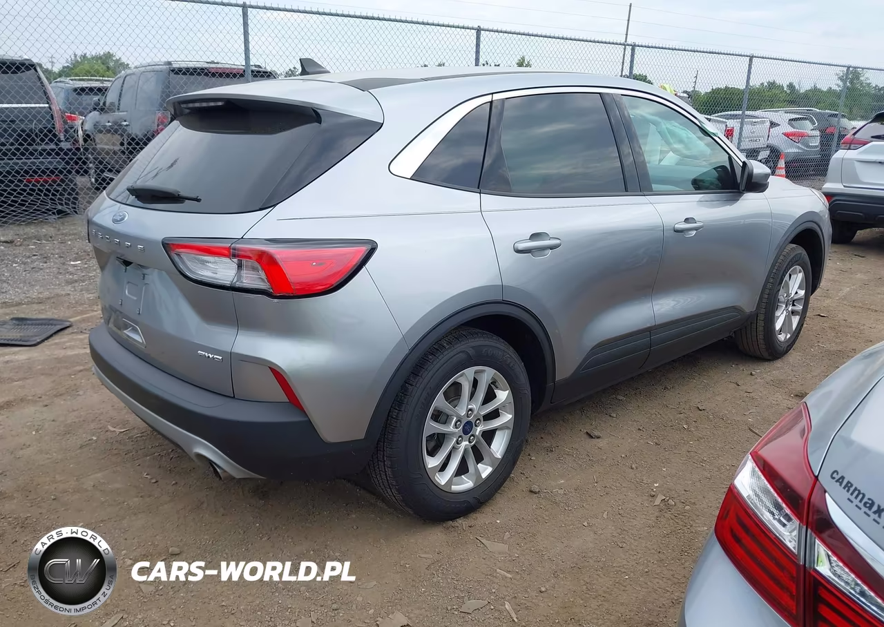 2021 Ford Escape Se VIN:1FMCU9G63MUA97138 - 4