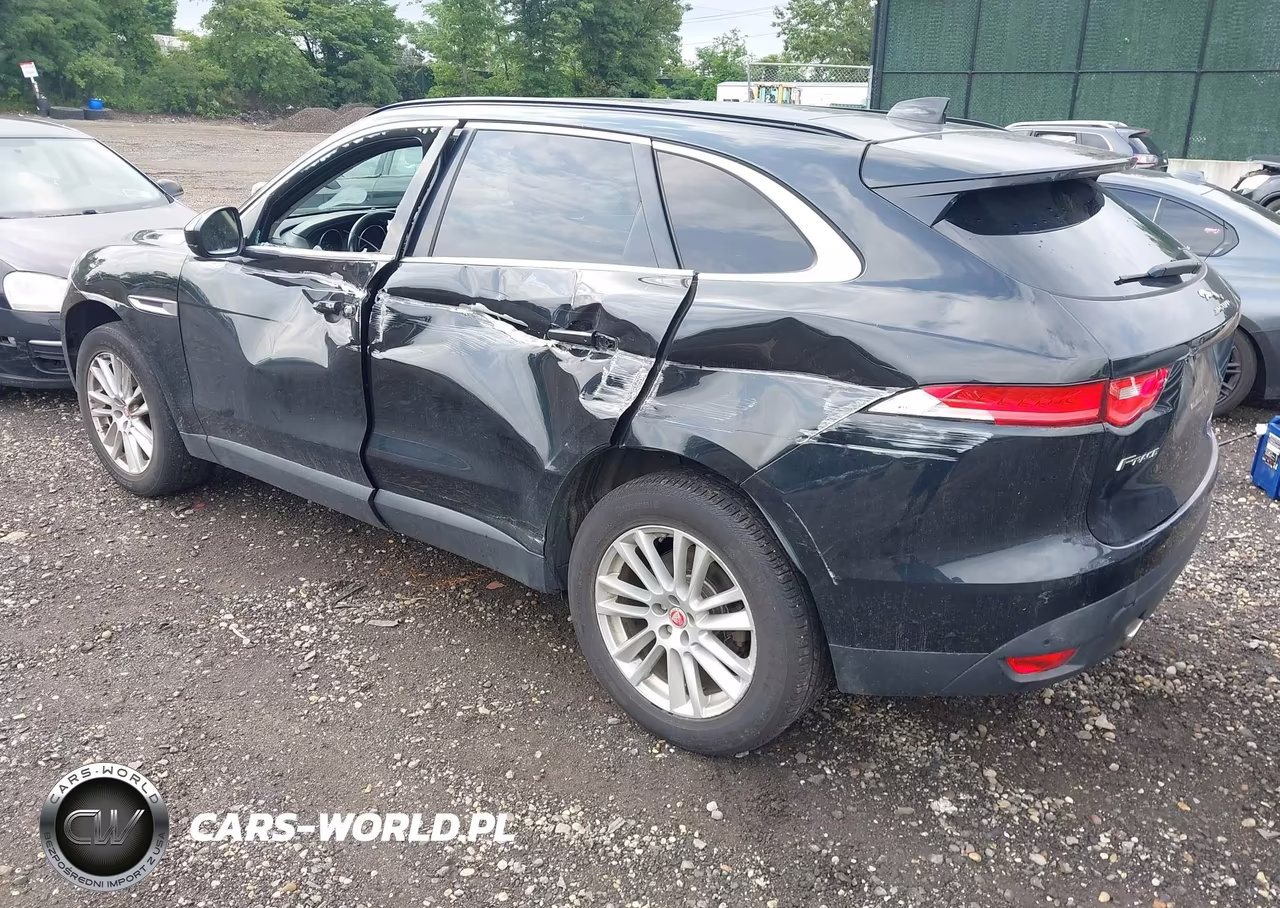 2017 Jaguar F-Pace 35T Prestige VIN:SADCK2BV3HA064653 - 3
