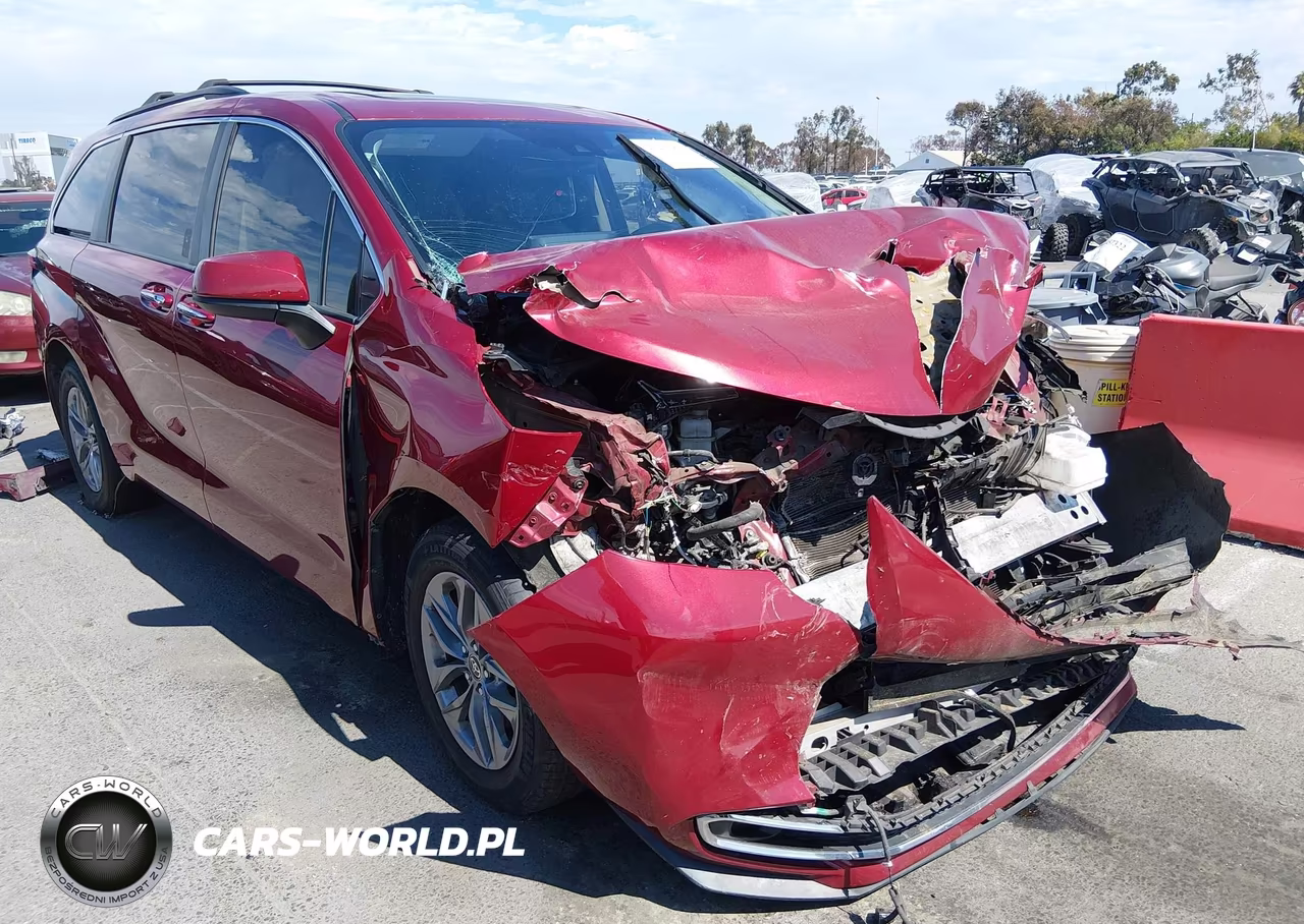 2022 Toyota Sienna Xle – zdjęcie 1 z 15