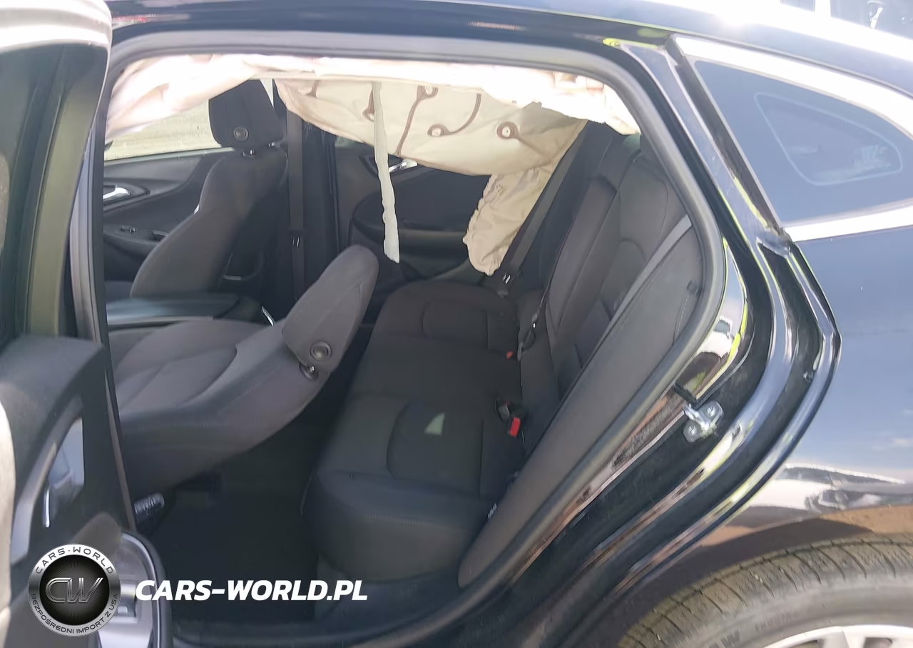 2019 Chevrolet Malibu Lt VIN:1G1ZD5ST0KF194652 - 8