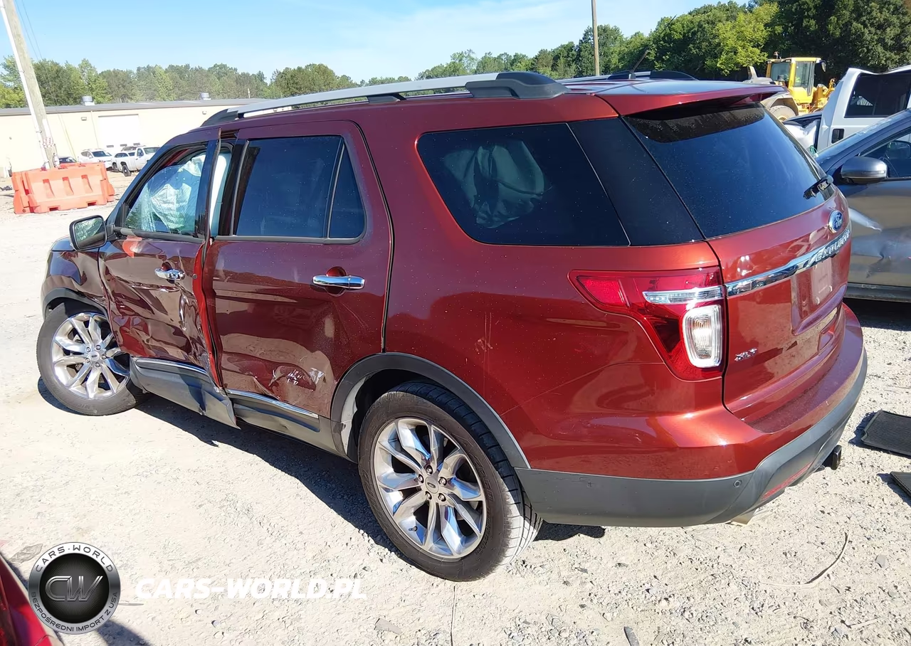 2014 Ford Explorer Xlt VIN:1FM5K7D82EGA47310 - 3