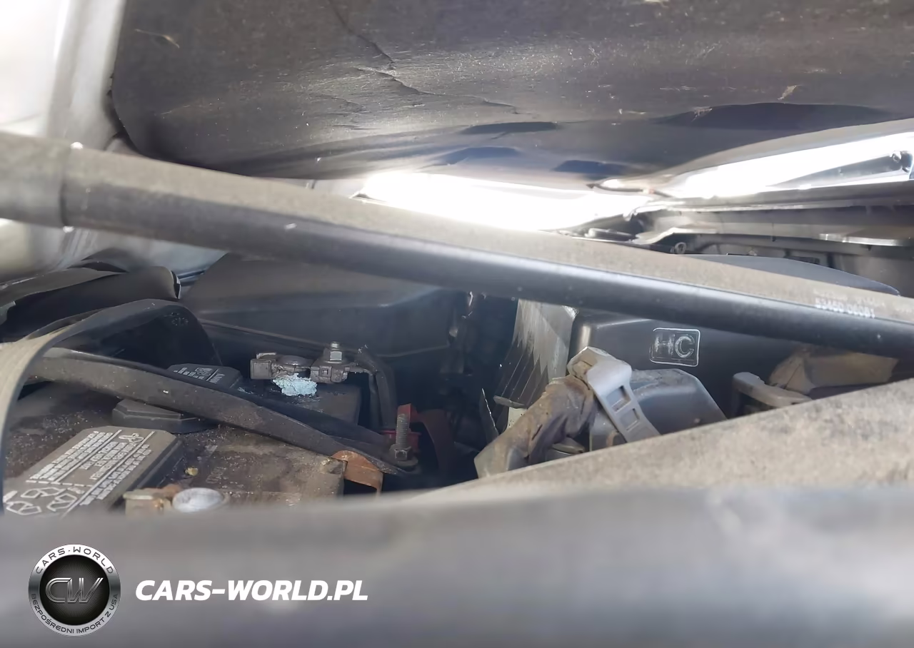 2017 Toyota Camry Le VIN:4T1BF1FK8HU731037 - 10