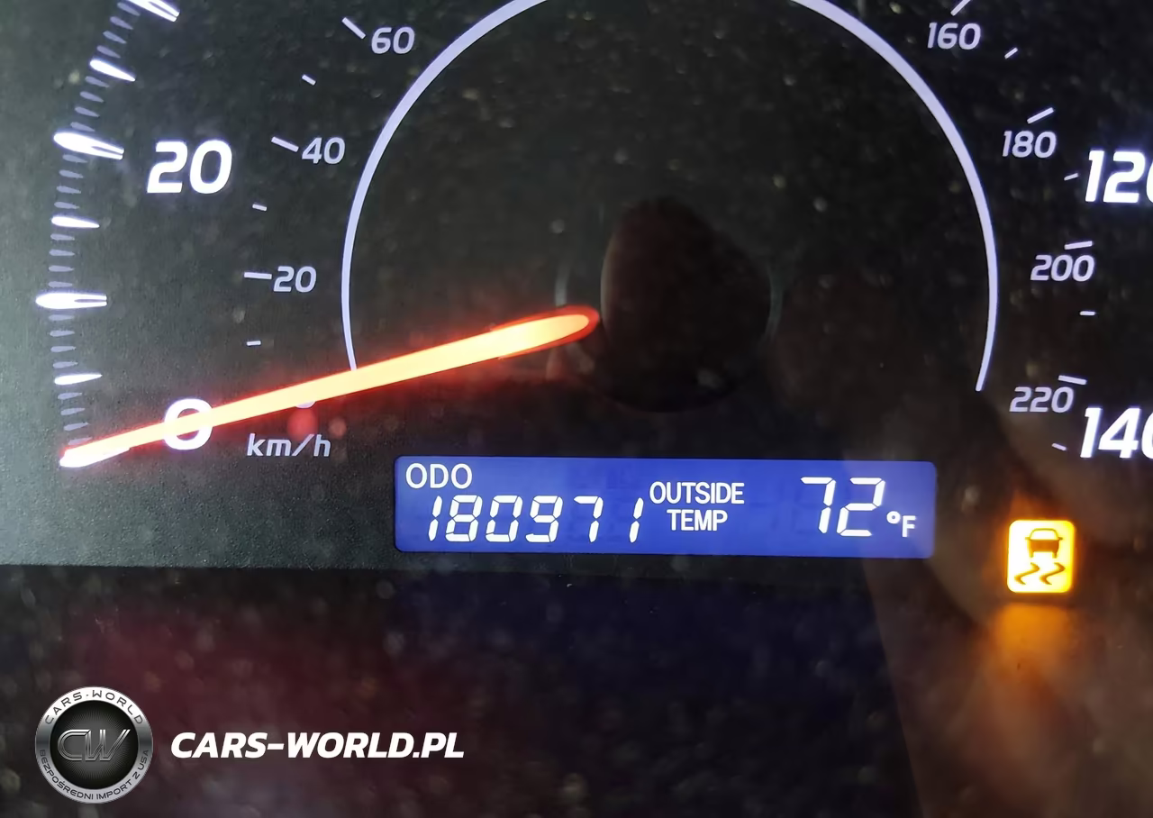 2011 Toyota Camry VIN:4T1BF3EK2BU677772 - 7
