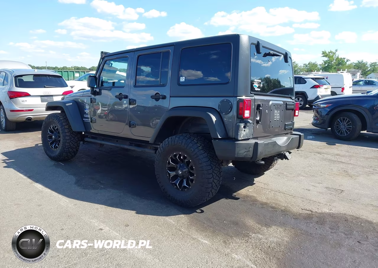 2016 Jeep Wrangler Unlimited Sport VIN:1C4BJWDG8GL343518 - 3