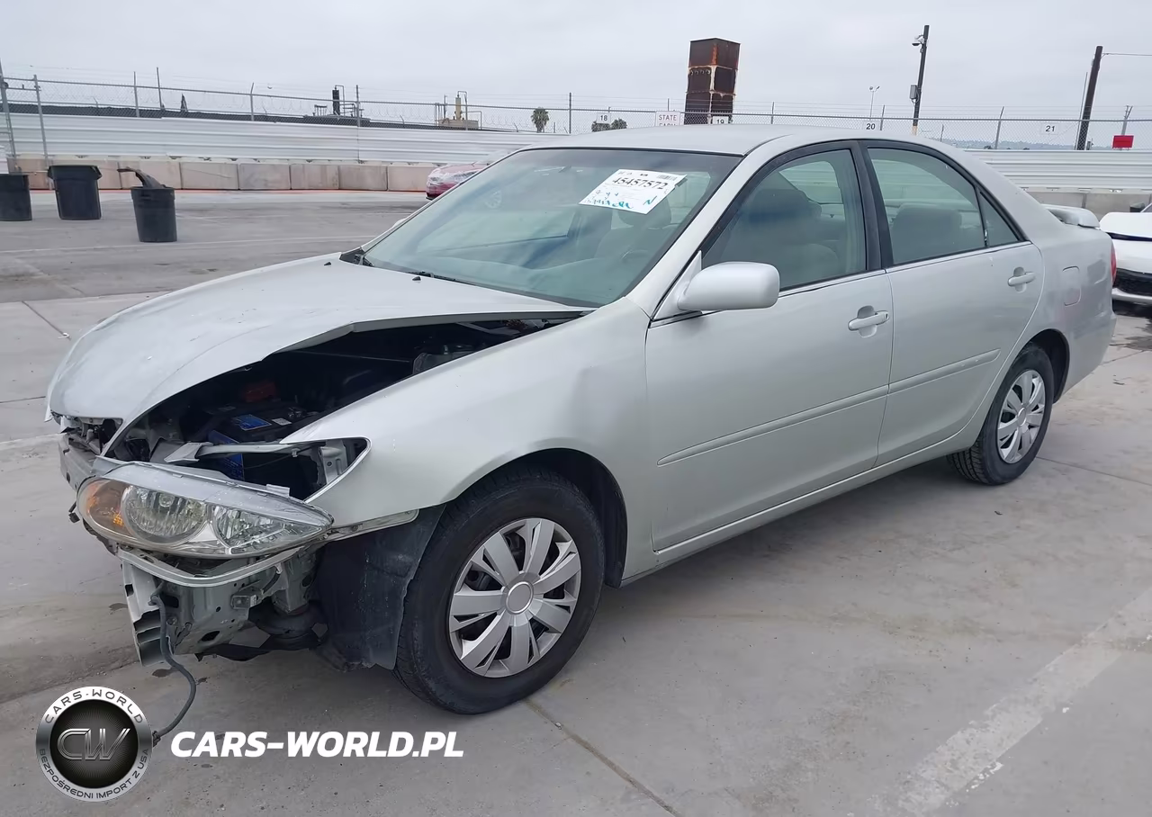 2004 Toyota Camry Le VIN:JTDBE32K640265523 - 2