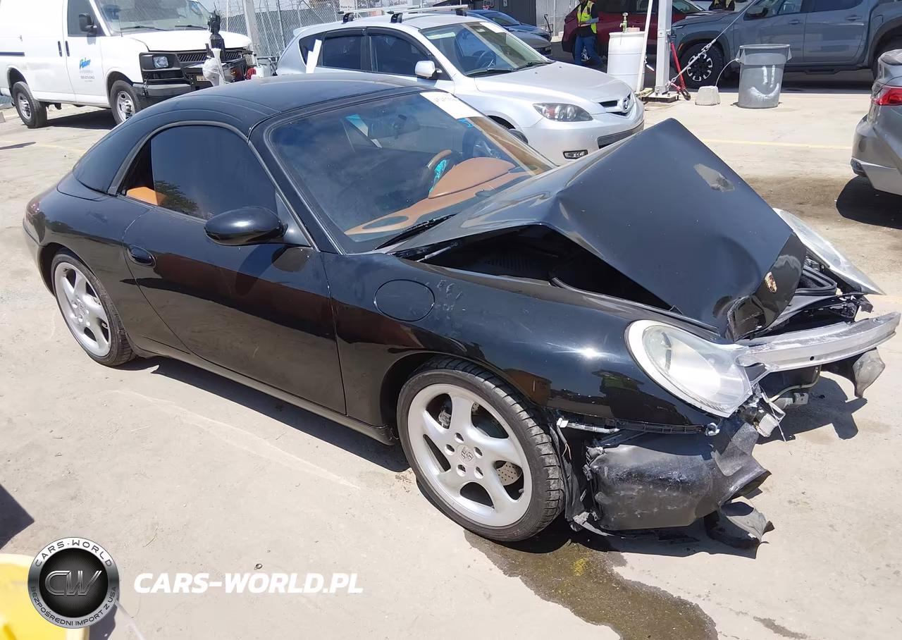 2000 Porsche 911 Carrera-Carrera 4