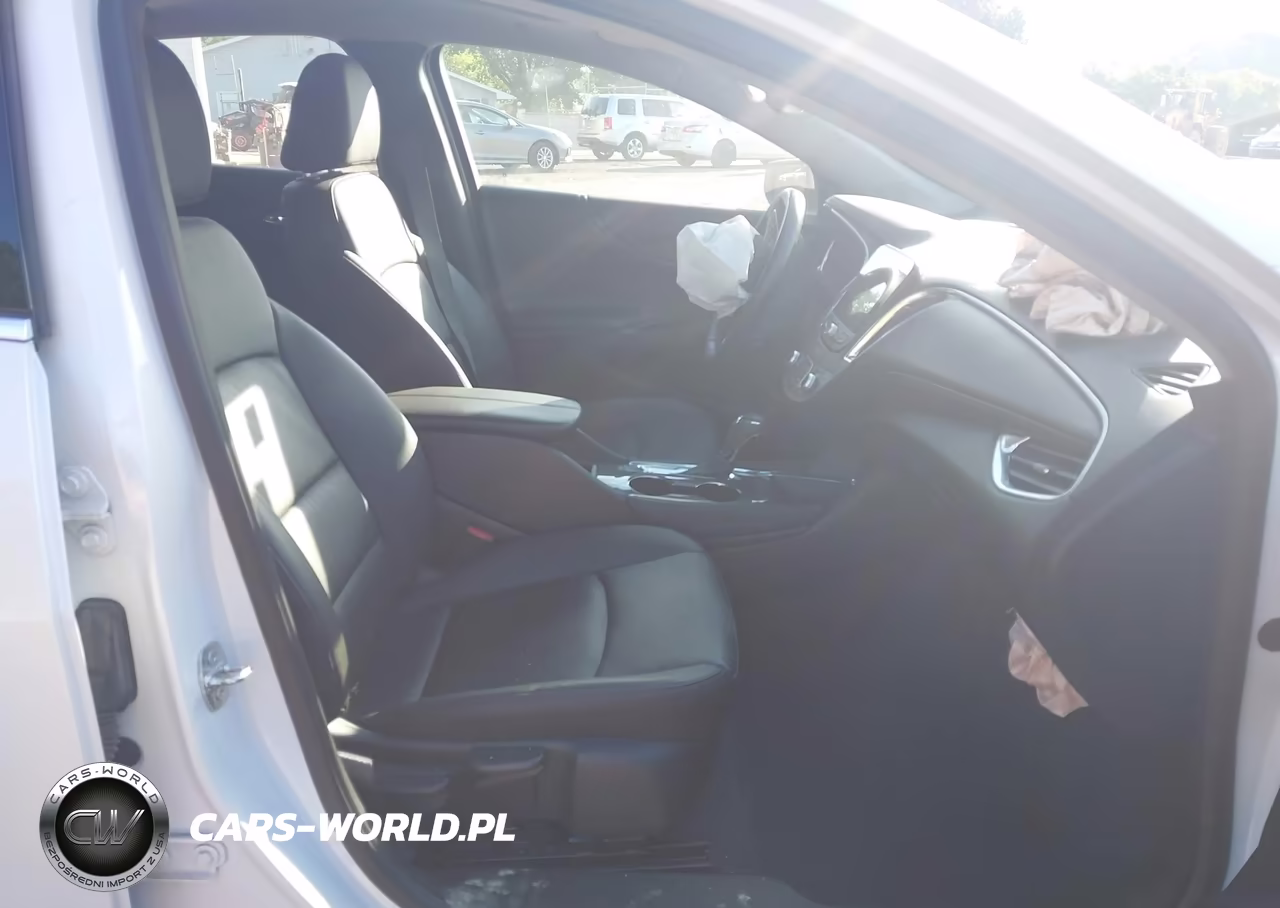 2019 Chevrolet Malibu Lt VIN:1G1ZD5ST7KF201869 - 5