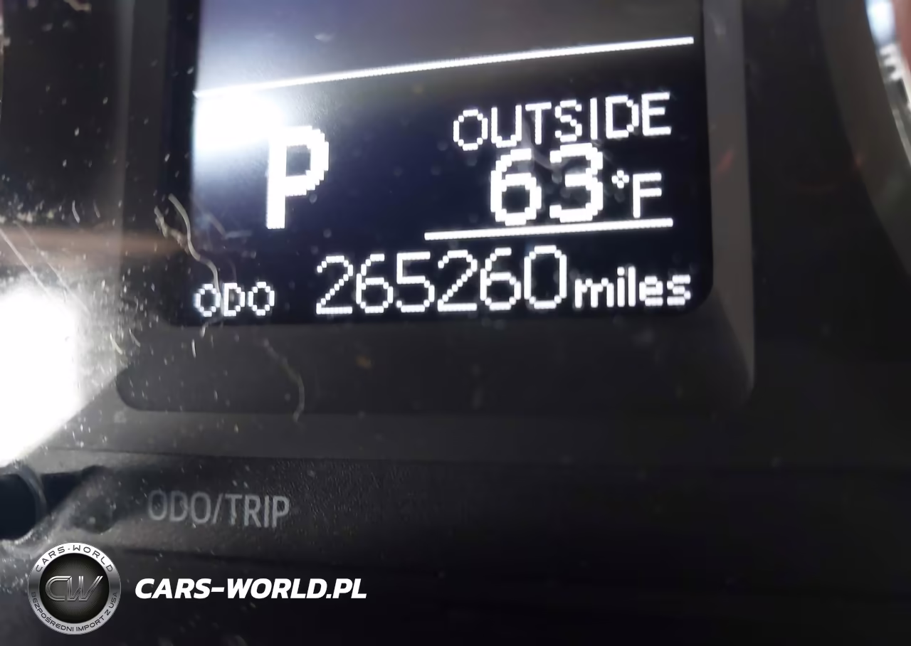 2017 Toyota Corolla Le VIN:2T1BURHE1HC858483 - 16