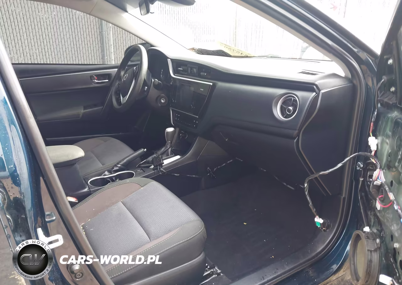 2017 Toyota Corolla Le VIN:2T1BURHE1HC858483 - 5