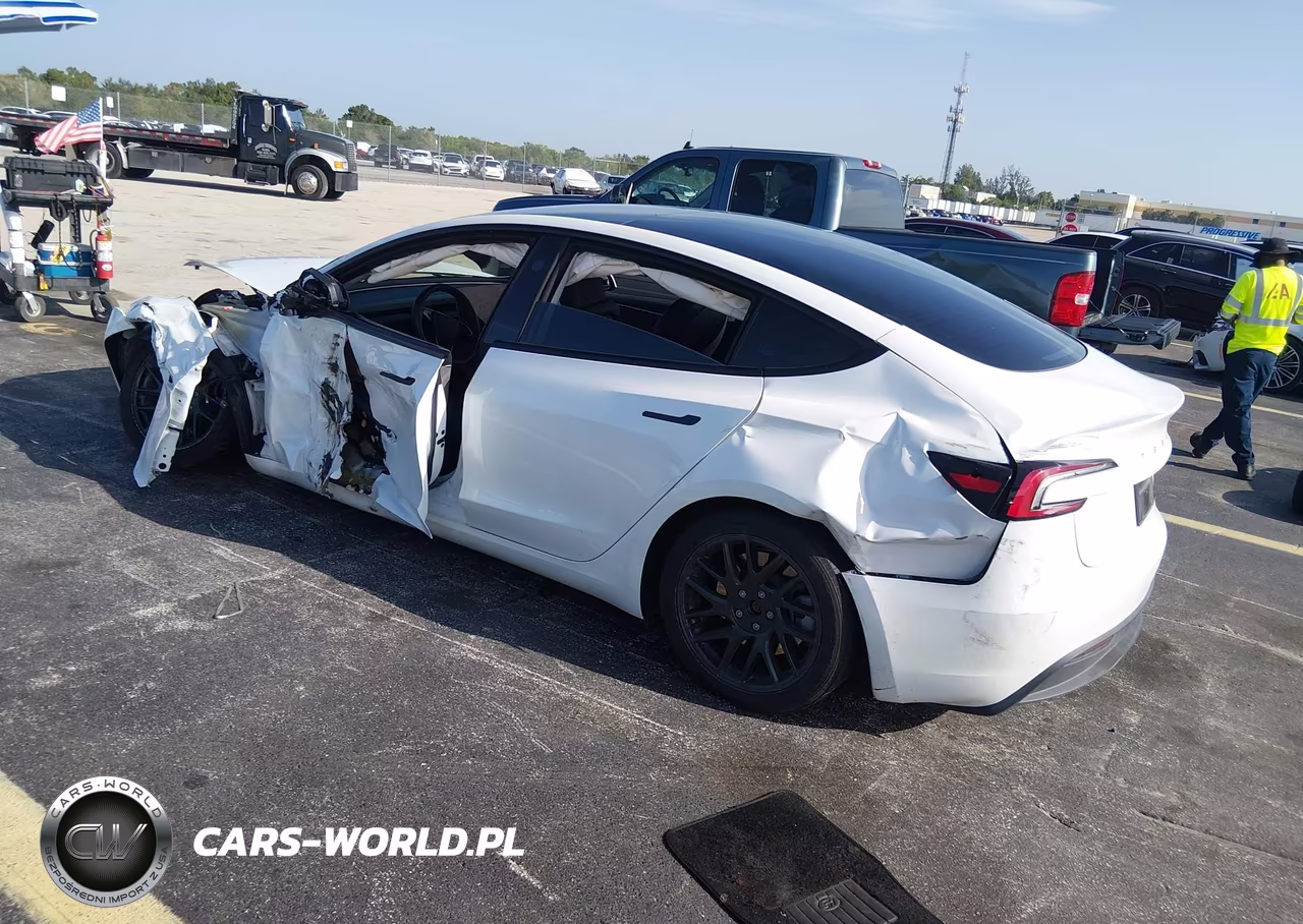 2024 Tesla Model 3 Long Range Dual Motor All-Wheel Drive-Rear-Wheel Drive VIN:5YJ3E1EA3RF727542 - 3