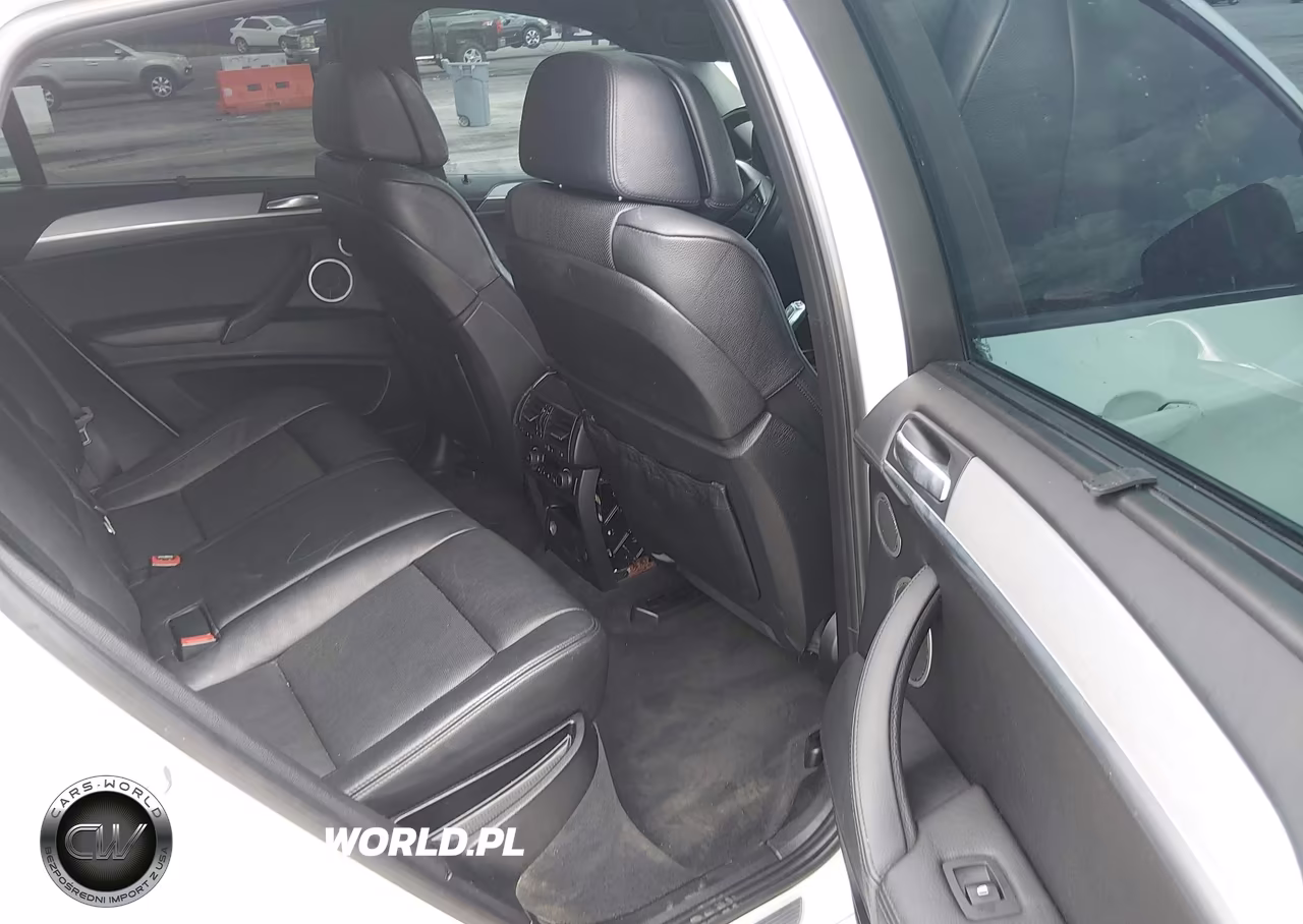 2014 BMW X6 M VIN:5YMGZ0C58E0C40314 - 8