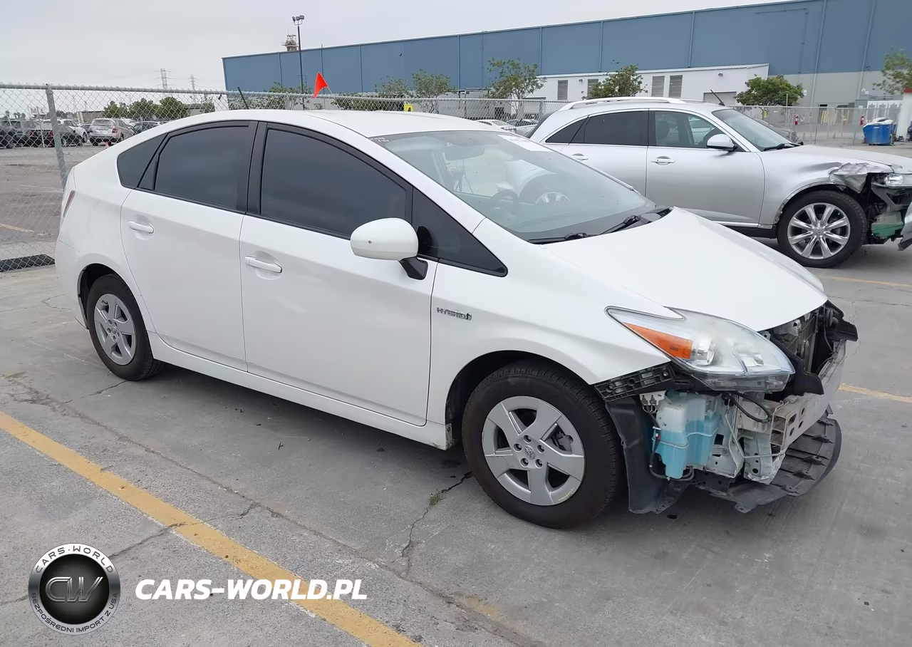 2011 Toyota Prius Three – zdjęcie 1 z 19