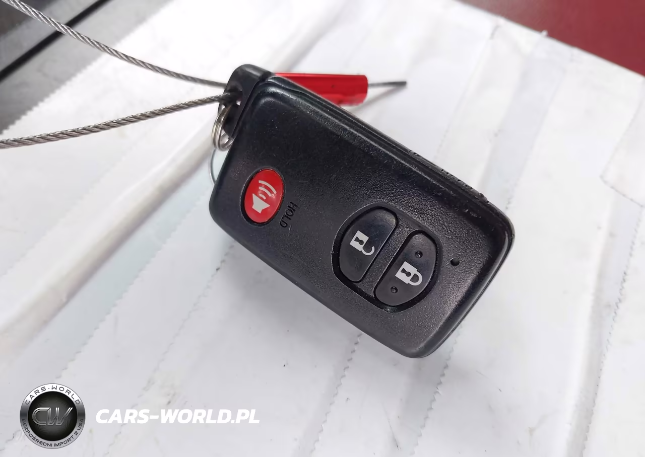 2011 Toyota Prius Three VIN:JTDKN3DU3B0323731 - 11