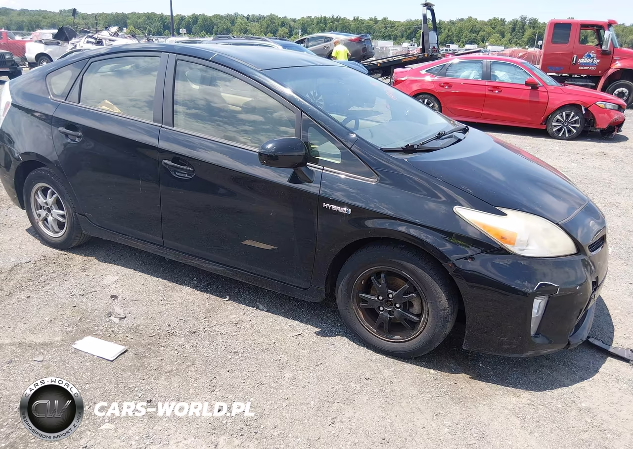 2014 Toyota Prius Two – zdjęcie 1 z 16