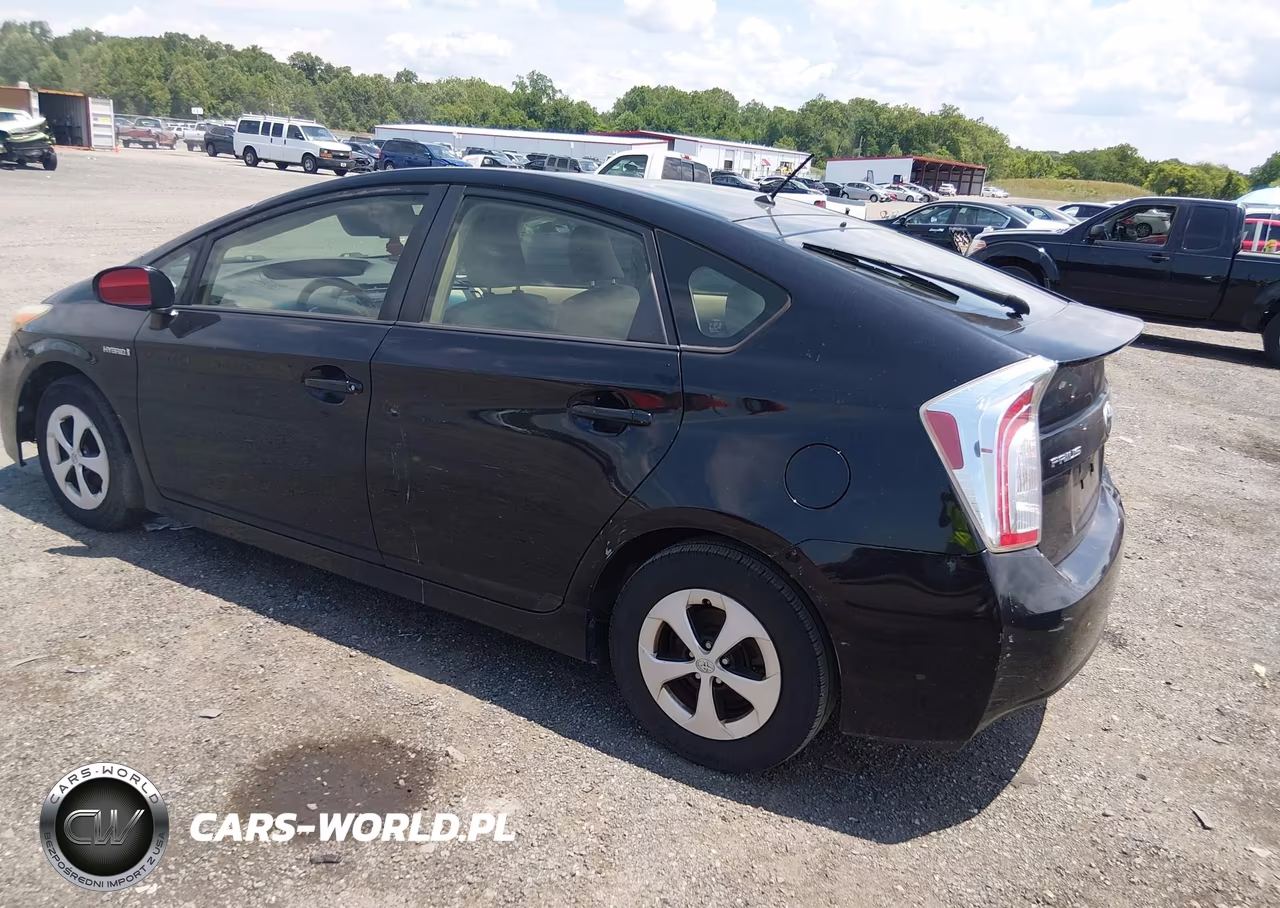 2014 Toyota Prius Two VIN:JTDKN3DU2E1797250 - 3