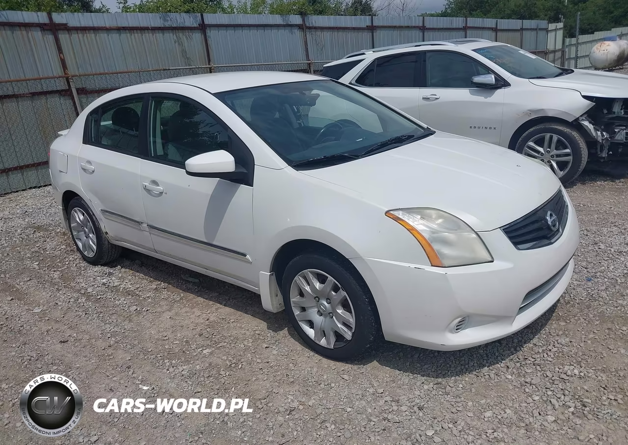 2012 Nissan Sentra 2.0 S – zdjęcie 1 z 12