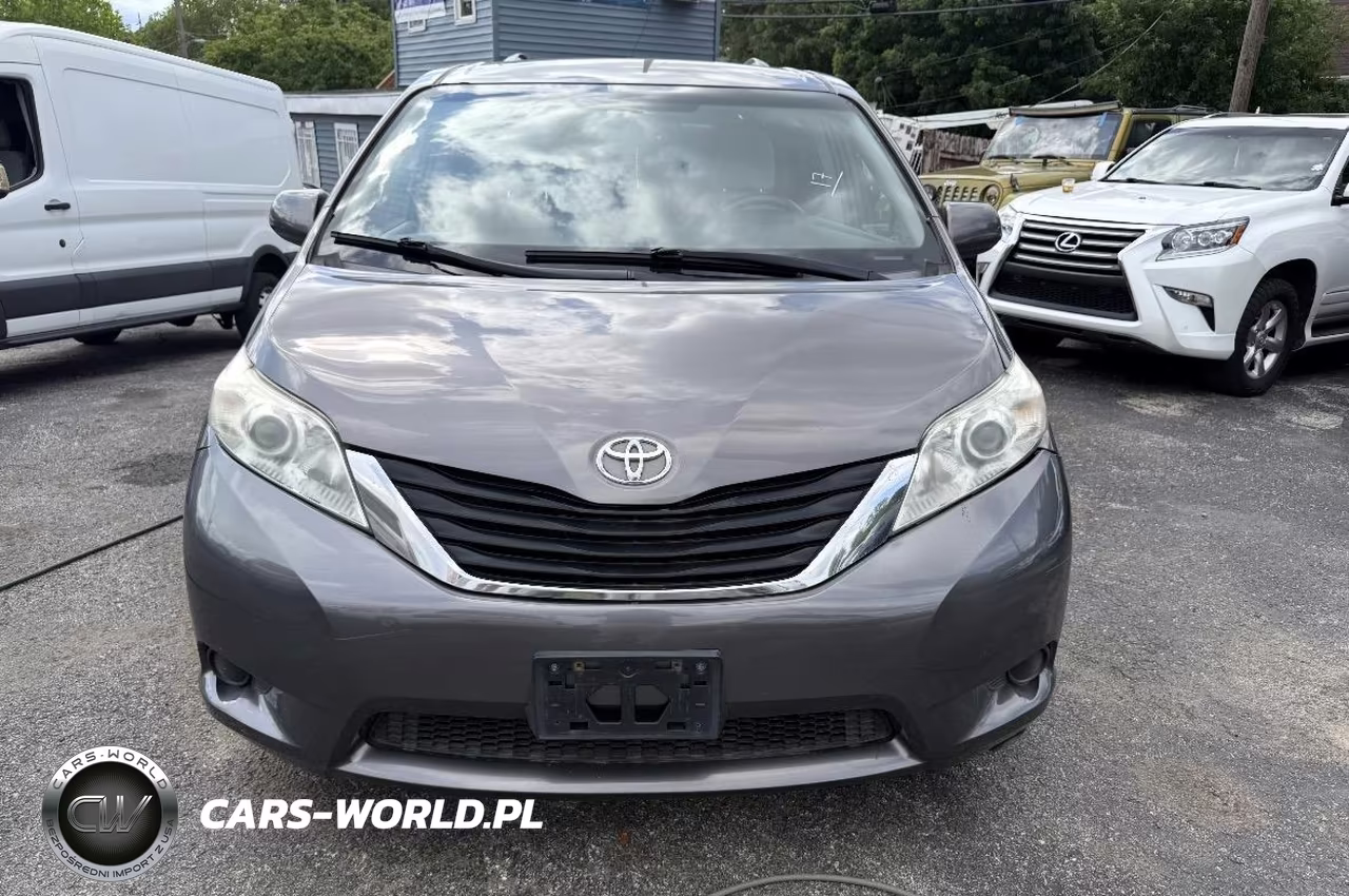 2017 Toyota Sienna Le 8 Passenger VIN:5TDKZ3DC8HS792654 - 6