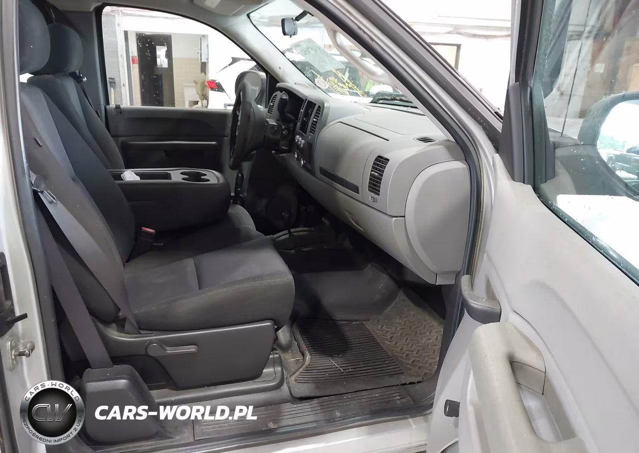 2010 GMC Sierra 1500 Work Truck VIN:1GTSKTEAXAZ208941 - 5