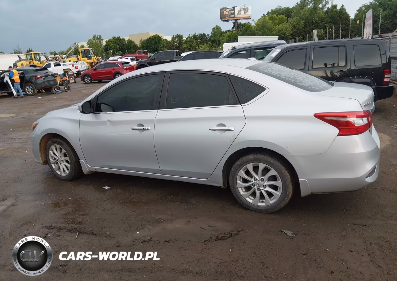 2018 Nissan Sentra Sv VIN:3N1AB7AP1JL631592 - 14
