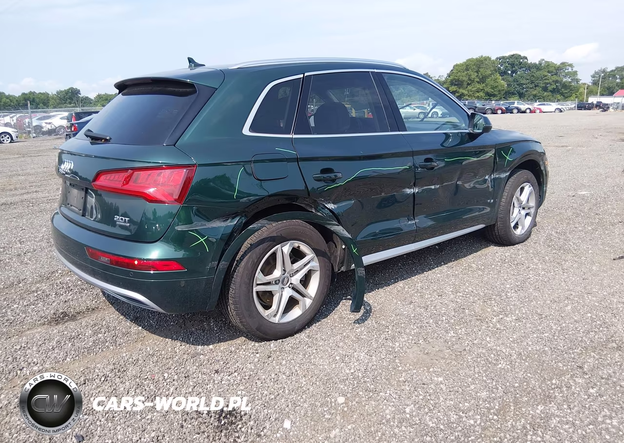 2018 Audi Q5 2.0T Premium-2.0T Tech Premium VIN:WA1BNAFY8J2202209 - 4