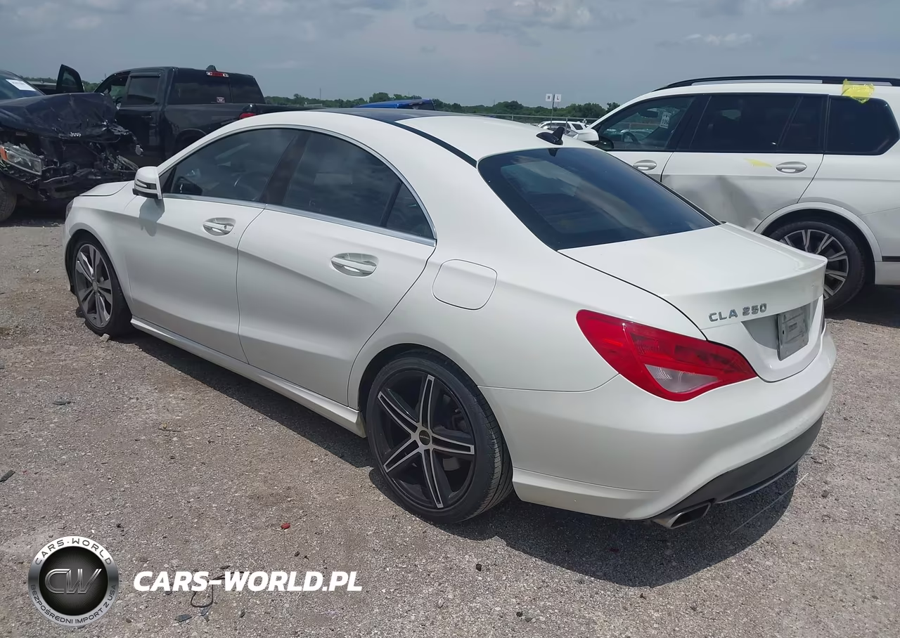 2015 Mercedes-Benz Cla 250 VIN:WDDSJ4EB4FN254948 - 3
